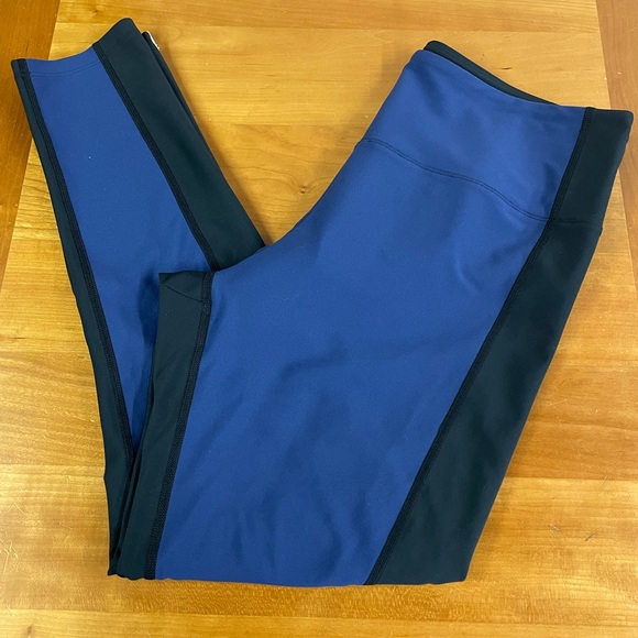 Summersalt blue and black color block yoga pants leggings 12 - Picture 6 of 10